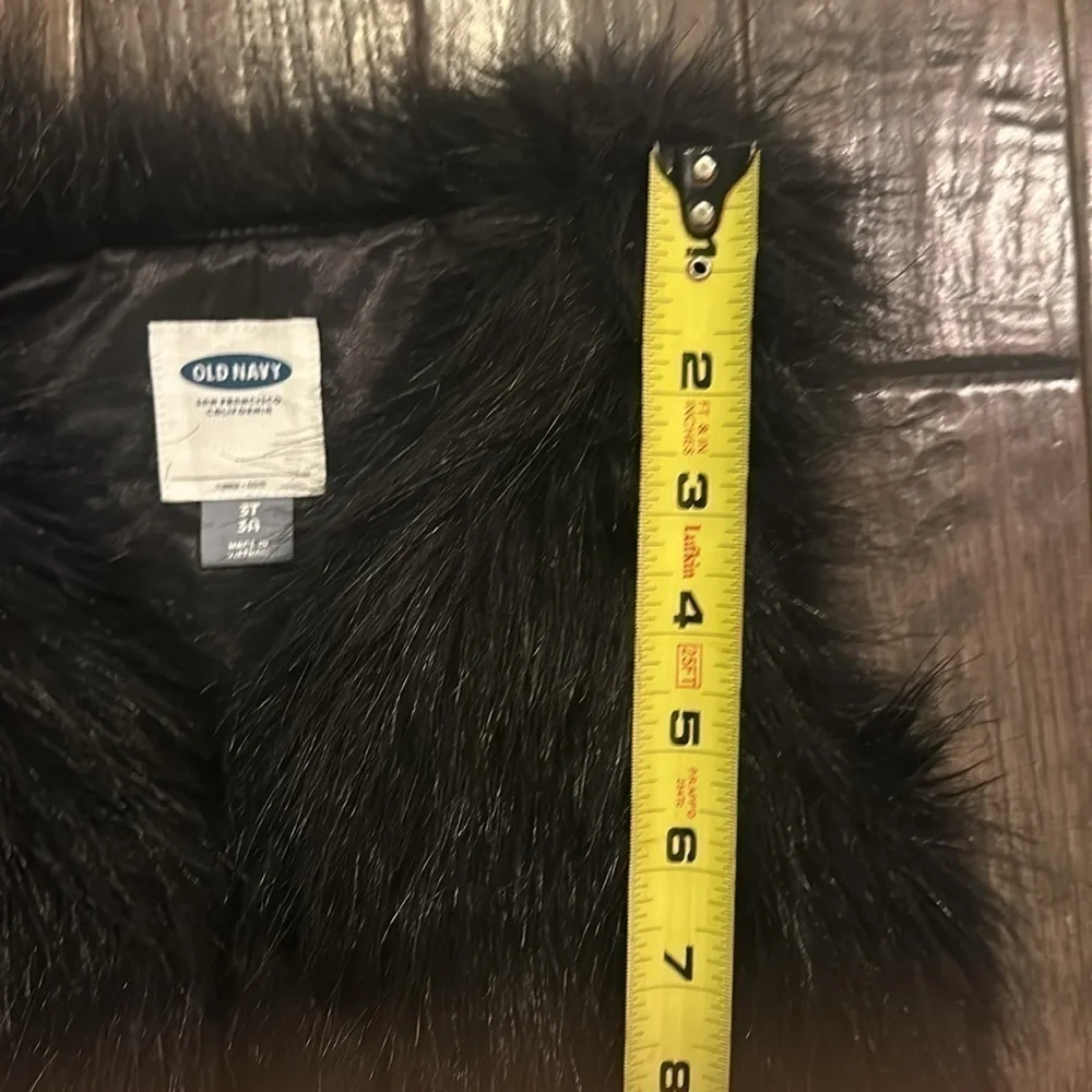 Faux Fur Black Vest Girls Old Navy Size 3T